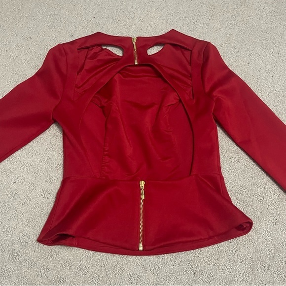 MARCIANO Red Long Sleeve Peplum Open Cut Out Back Blouse | XS - Picture 7 of 7